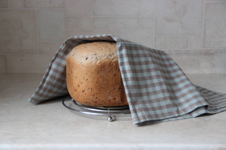 Отрубной хлеб в хлебопечке с семенами льна и тыквы