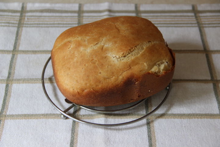 Чесночный хлеб с сыром в хлебопечке